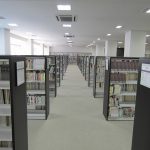 純真学園図書館